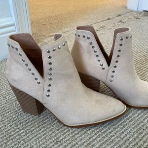 BRAND NEW booties